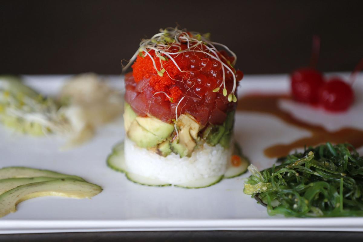 At Teton Kitchen Pan Asian Outpost Stakes Claim On Elmwood Dining Buffalonews Com
