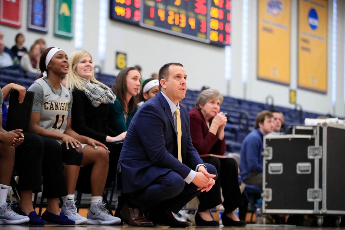 Quinnipiac 55, Canisius 42