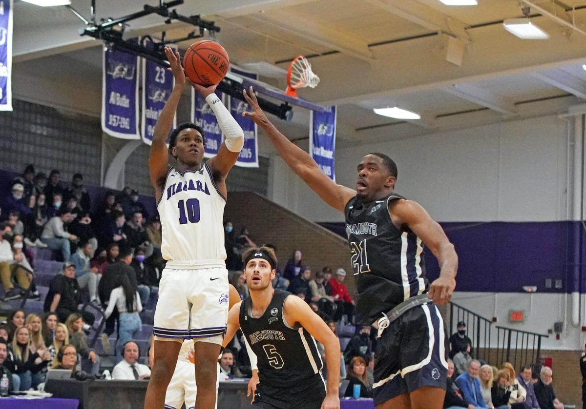Niagara Purple Eagles take on Monmouth Hawks in their home opener