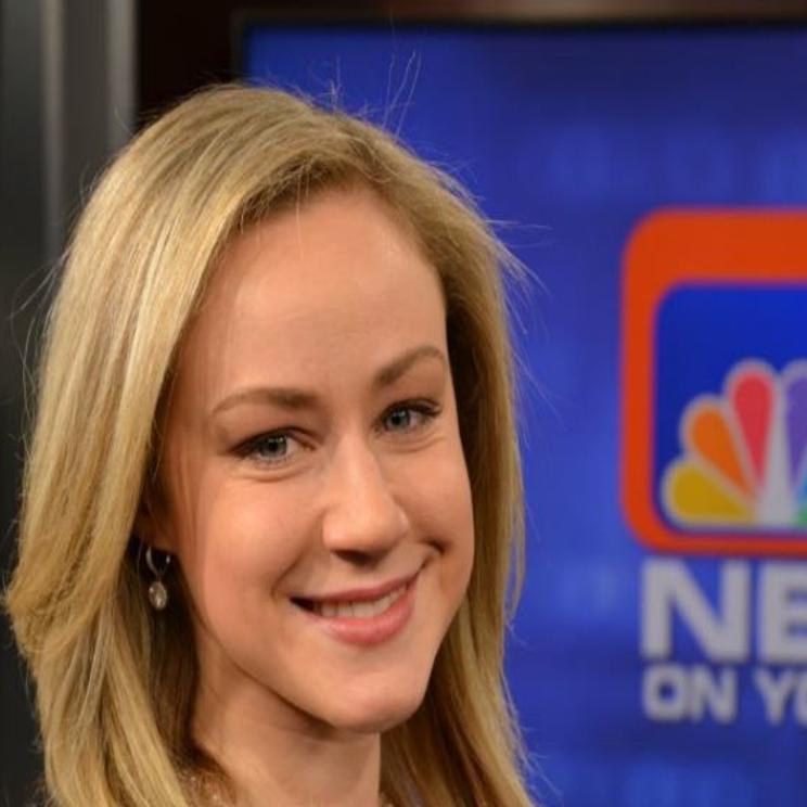 channel-2-s-erica-brecher-sidelined-with-softball-injury