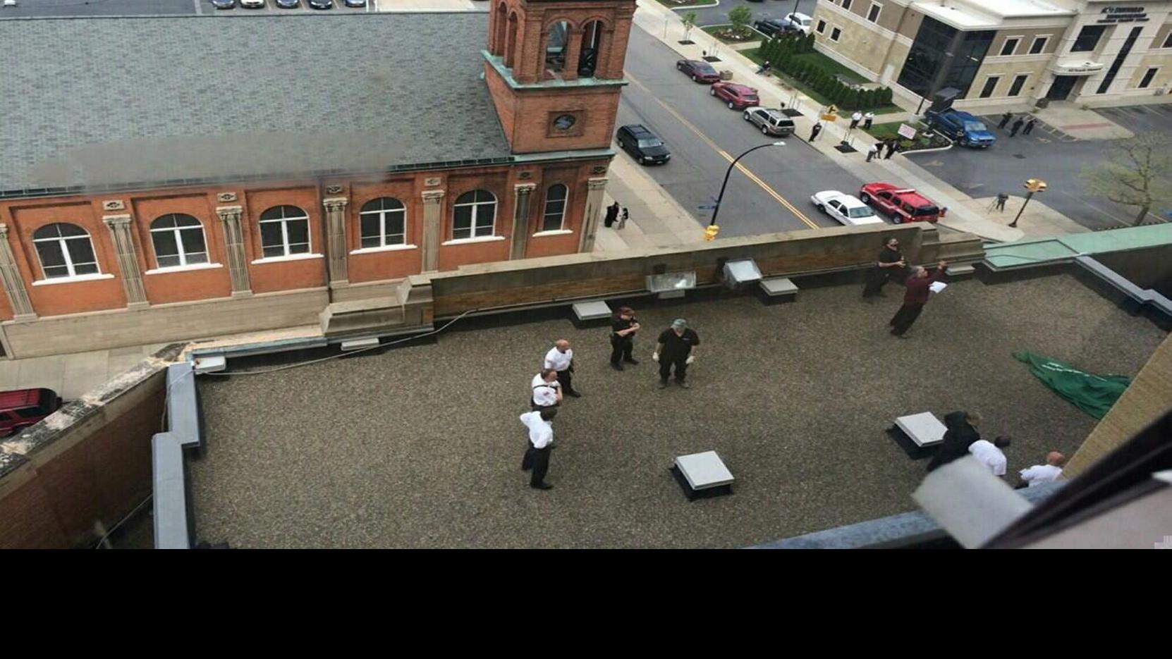 Man Dies In Apparent Suicide Fall From City Hall Observation Deck Local News Buffalonews Com Hazing investigation at the university of buffalo. man dies in apparent suicide fall from