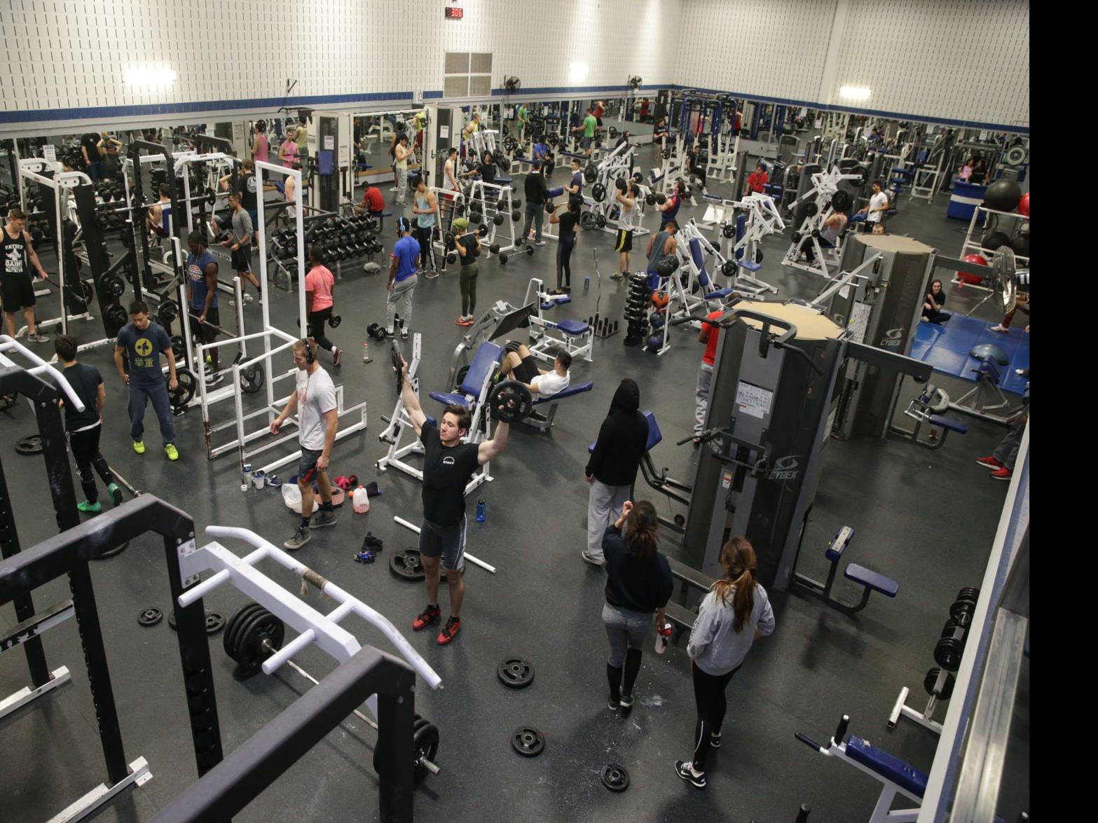 Dissatisfied With Athletic Facilities Ub Students Propose Higher Recreation Fee Education Buffalonews Com