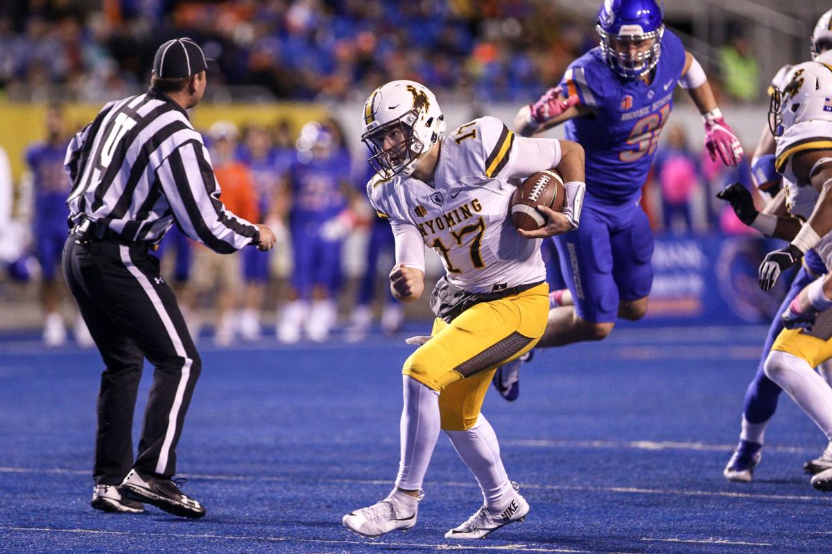Josh Allen Wyoming v Boise State