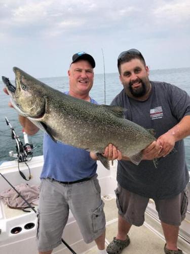 King salmon fishing on Lake Ontario can be very good if you're in the right  spot