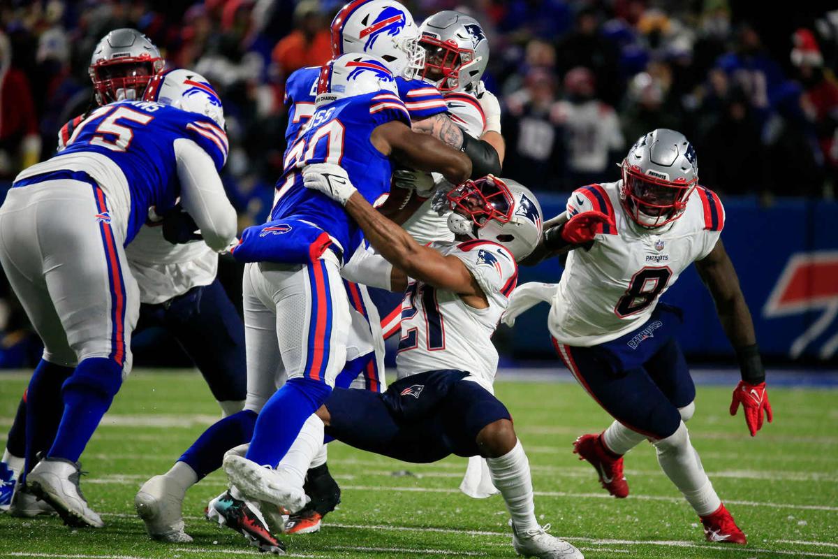 Drikke sig fuld forhøjet Uanset hvilken Analysis: Lack of push up front foiled Bills in key moments vs. Patriots | Buffalo  Bills News | NFL | buffalonews.com
