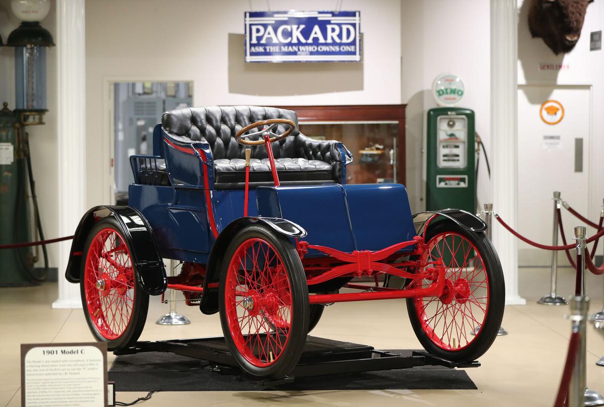 1901 Packard