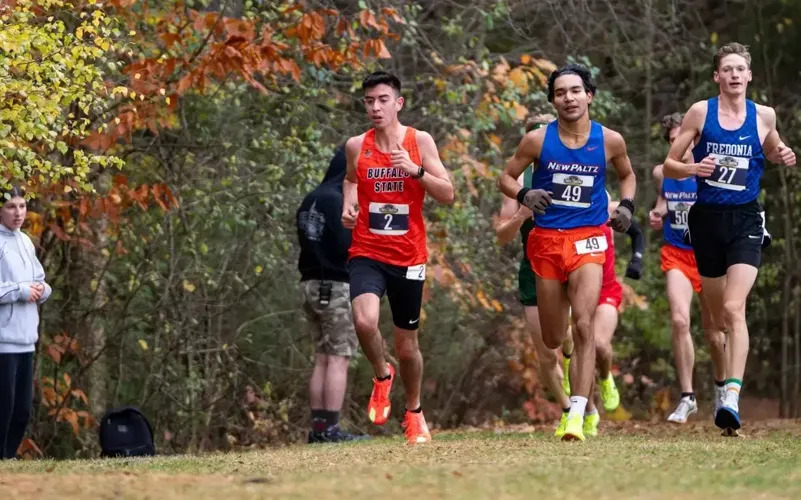 Outdoor Track and Field Opens SUNYAC Championships, Curiel Wins 10,000-Meter Crown