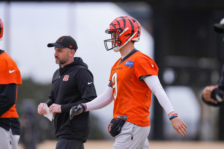 Bengals quarterback Joe Burrow's father, Jim, 'basically learned how to  coach at Washington State', College Sports