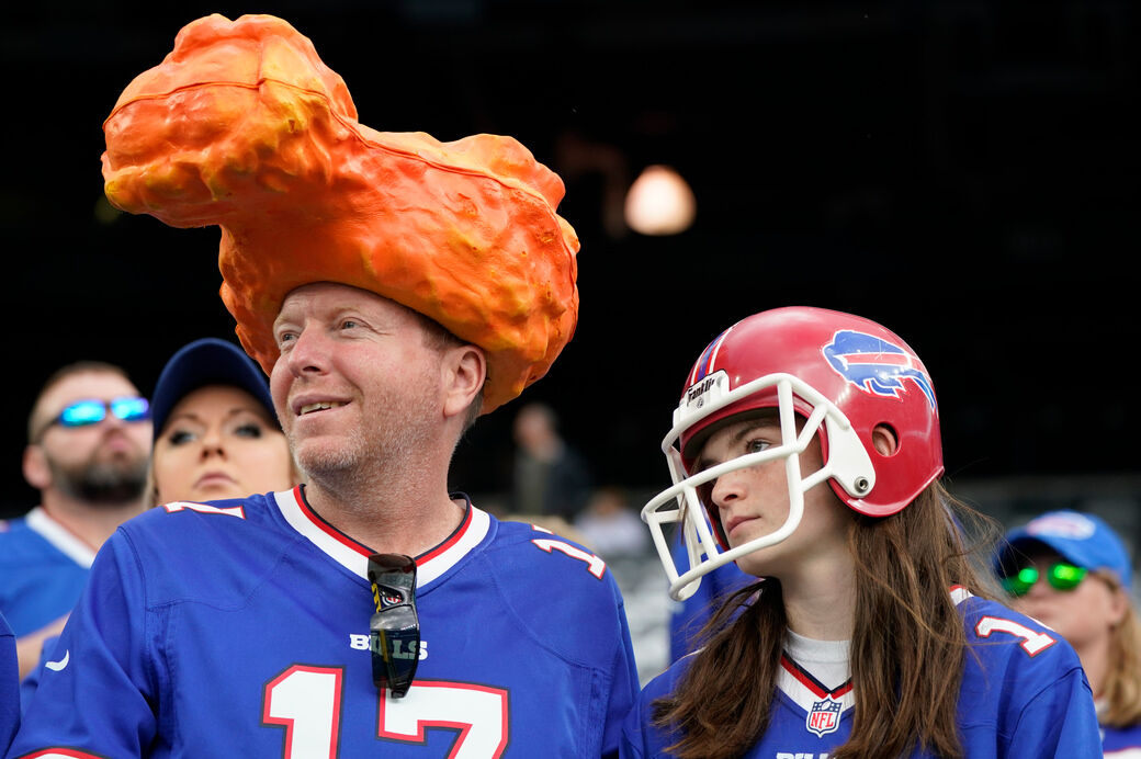 Photos: Buffalo Bills and fans at MetLife Stadium