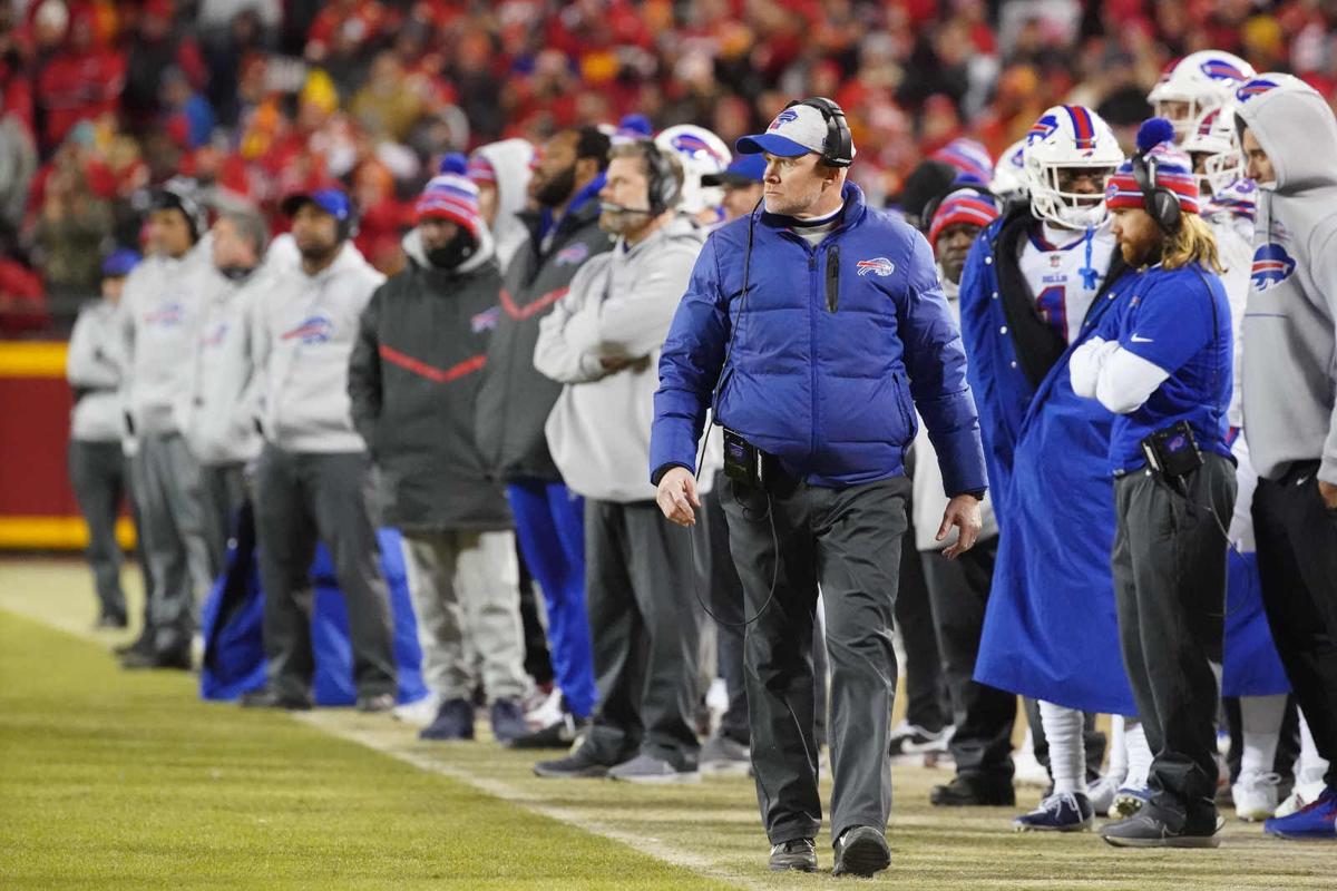 How Bills' 13-second collapse was only tip of defensive problems in playoff  loss to Chiefs