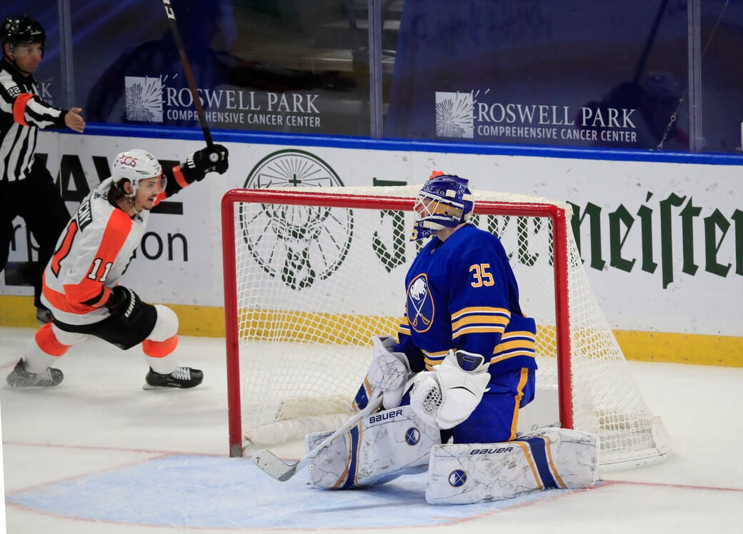 Sabres end 18-game winless streak with victory over Flyers