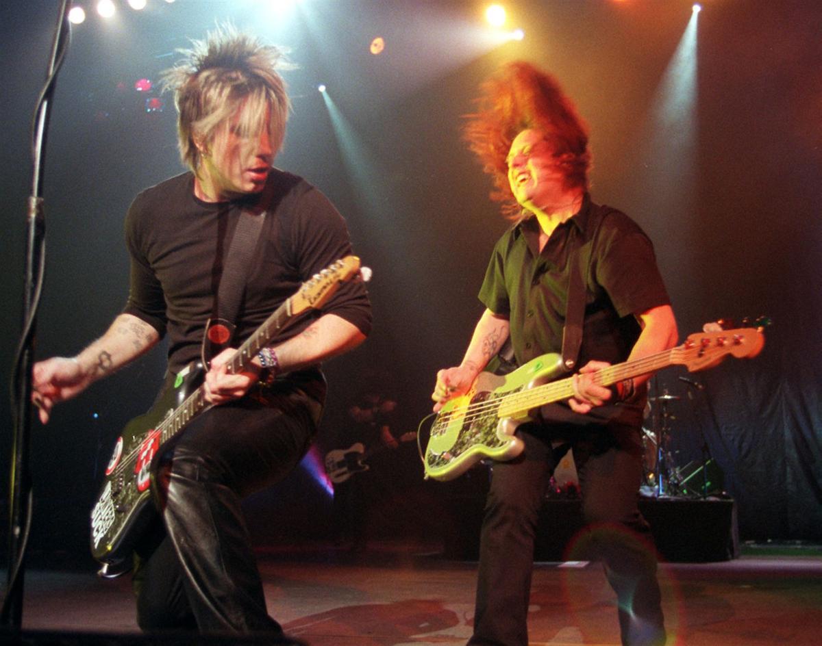 goo goo dolls through years multimedia buffalonews com goo goo dolls through years multimedia buffalonews com