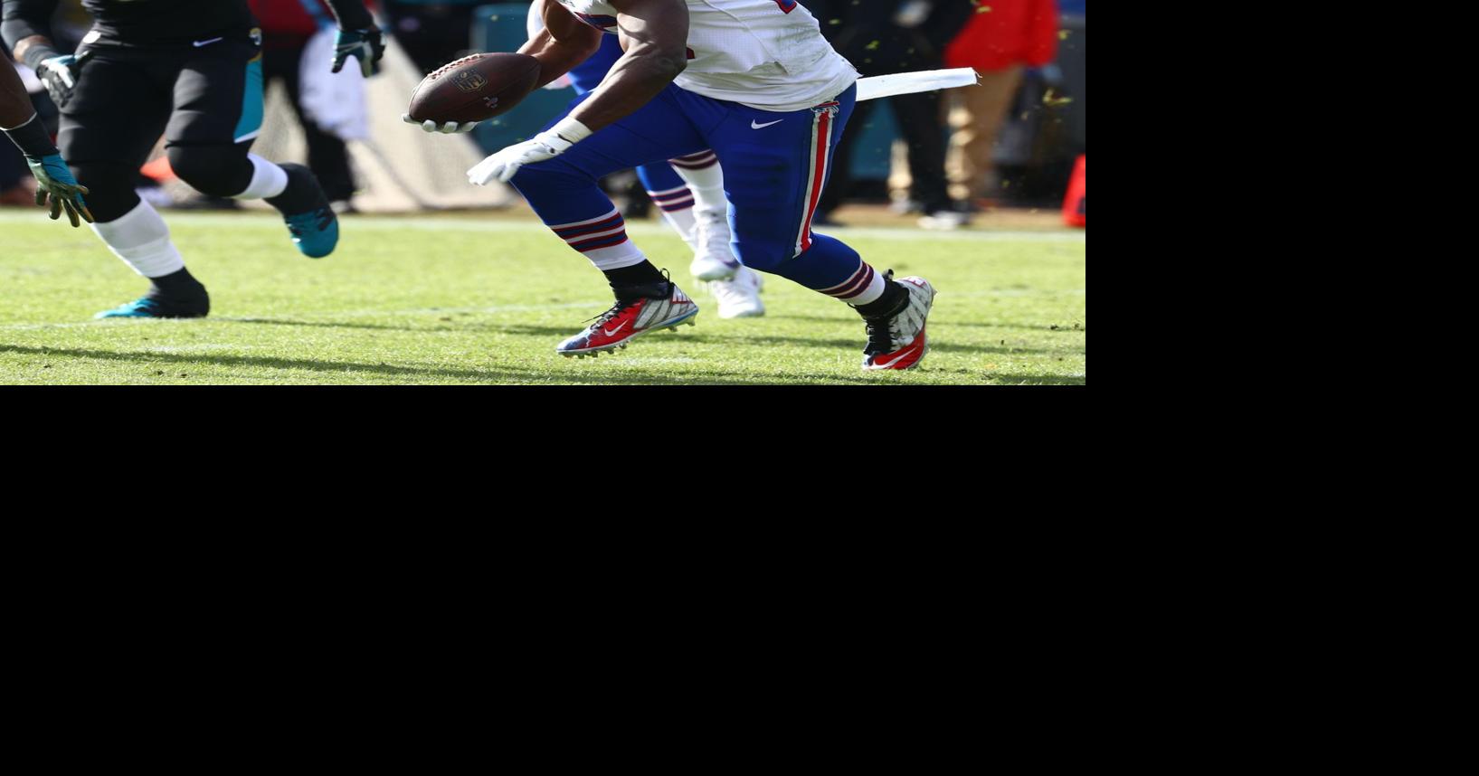 LeSean Report McCoy finishes season giving Bills valiant effort
