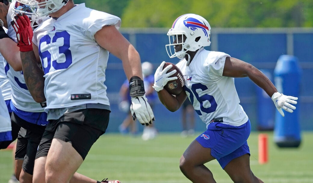 WATCH: James Cook looks devastated after being drafted by Buffalo Bills