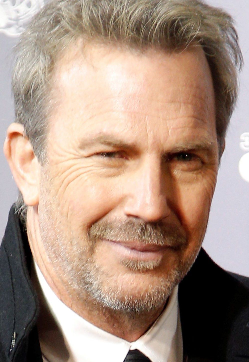 Beach Homes, 'Hunting Dues,' A Private Jet: Court Docs Reveal Kevin  Costner's Lavish Lifestyle