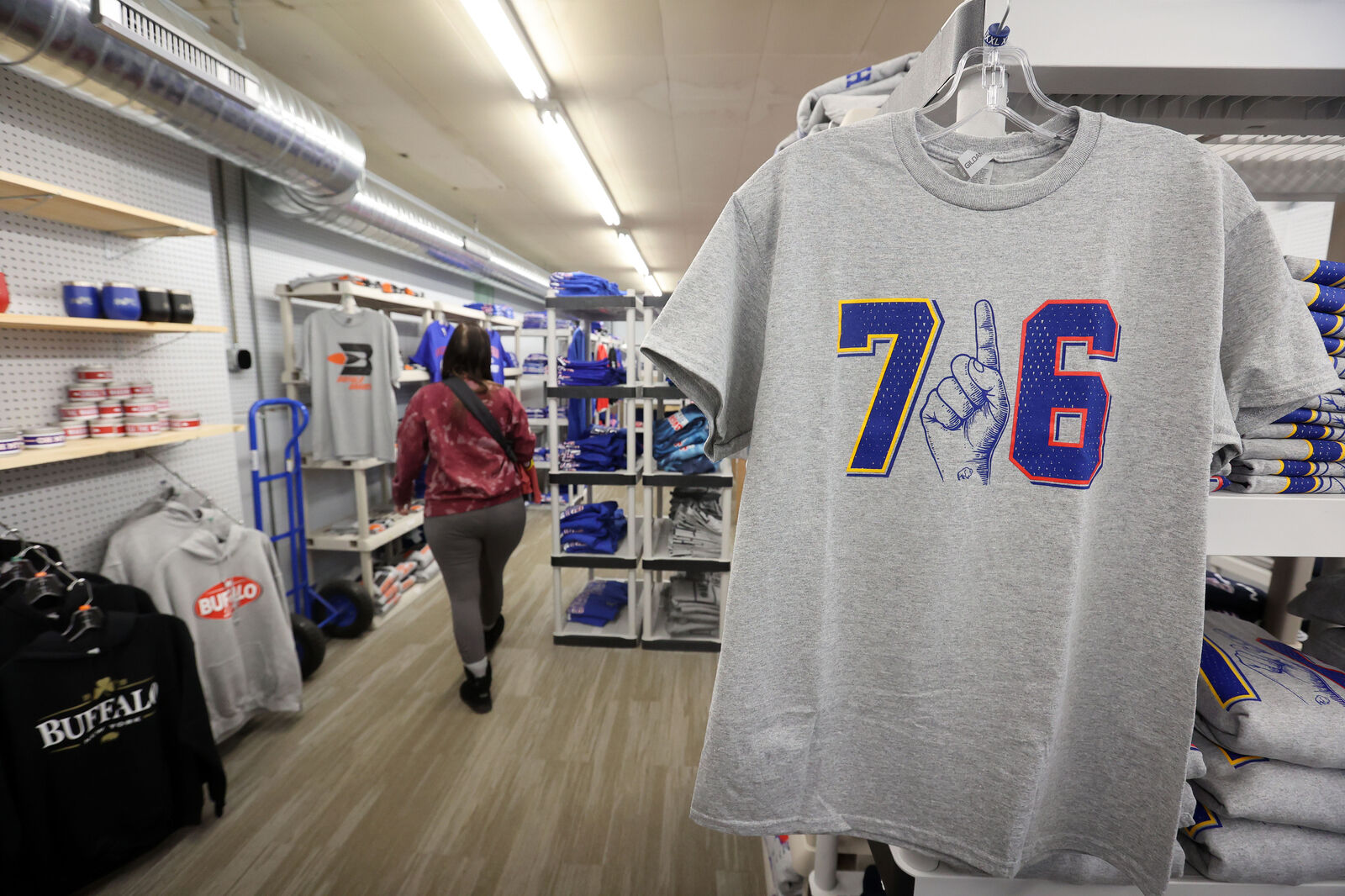 Buffalo bills best sale attire near me