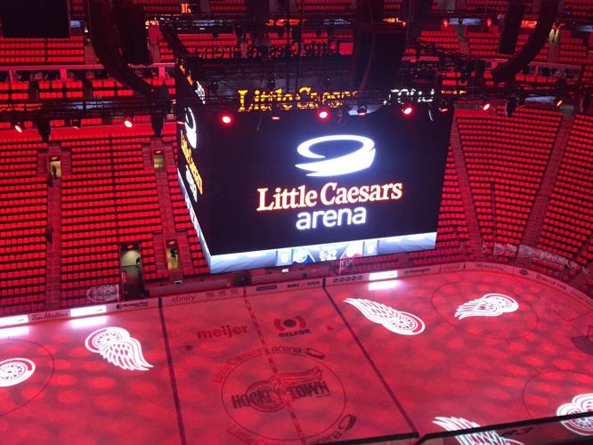 Abandoned Detroit Arena - Found VIP Rooms ! Joe Louis Arena 