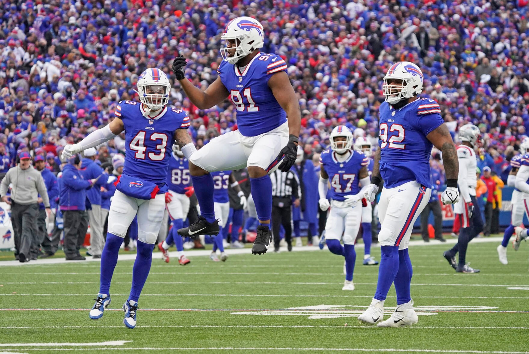 Photos: Bills Control Their Own Playoff Destiny After 27-21 Win Over ...