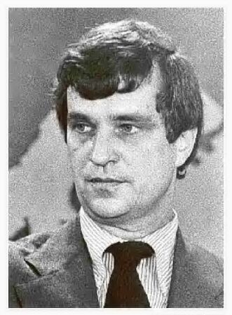 Hodding Carter III, 88, crusading editor and White House aide