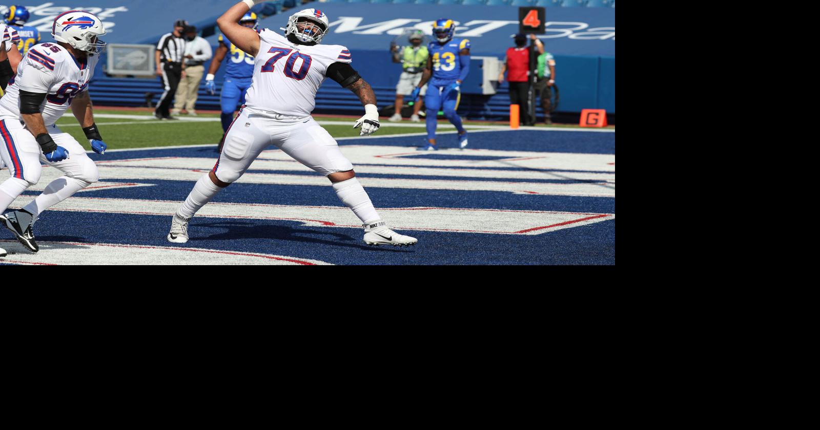 Buffalo Bills defeat the Los Angeles Rams, 35-32