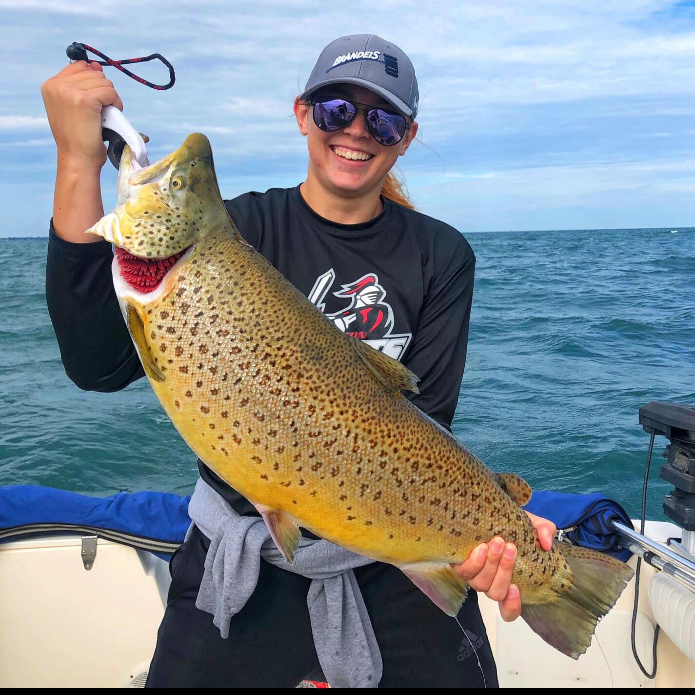 Lake Erie Walleye Fishing Picks Up In Deeper Waters Outdoors Buffalonews Com