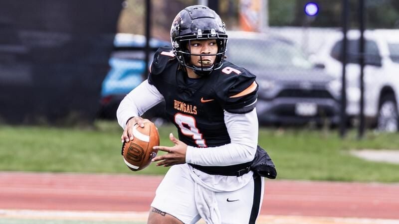 Football Drops Non-Conference Battle At Hartwick