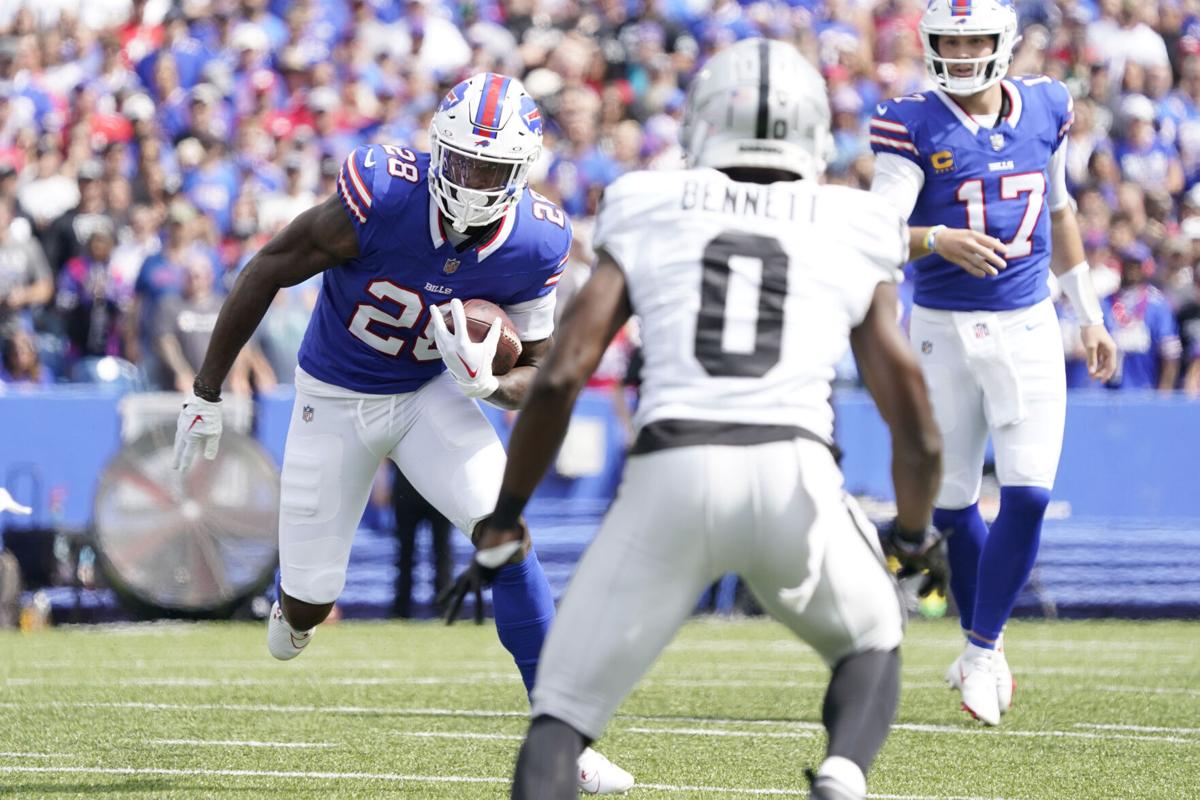 Bills rout Raiders in home opener 38-10