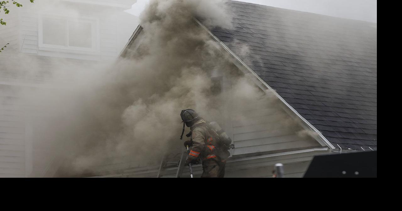 Fire rips through West Side houses, leaving 2 families without homes