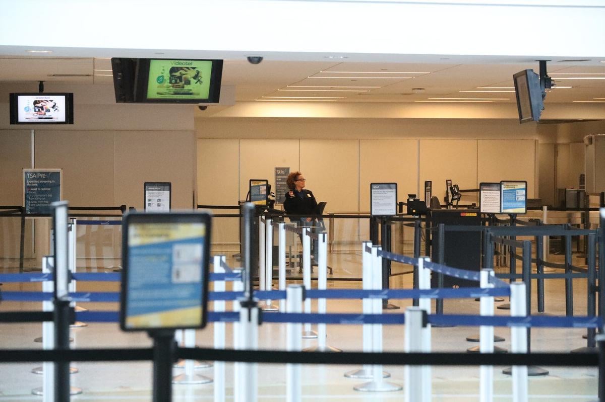 The Eerily Creepy Buffalo Niagara Airport Nearly Silenced By Covid 19 Local News Buffalonews Com