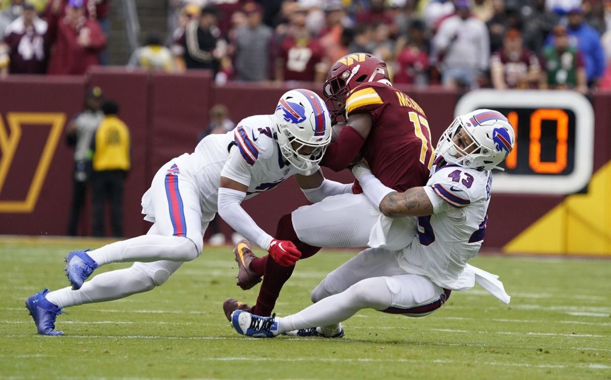 Buffalo Bills PR on X: Terrel Bernard is the first NFL player to record 2+  sacks, an INT & a fumble recovery in a single game since Bears HOF LB  Brian Urlacher