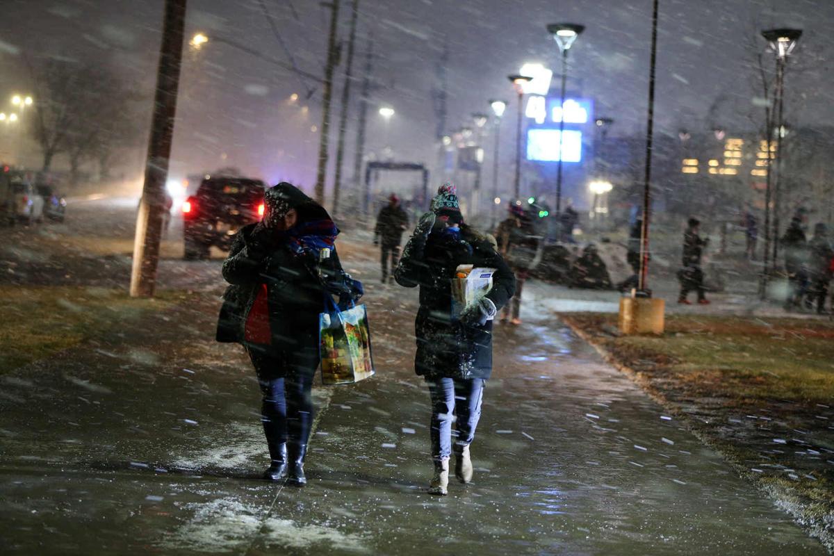 New York Officials Say Thousands Can Attend Buffalo Bills Playoff Game - WSJ