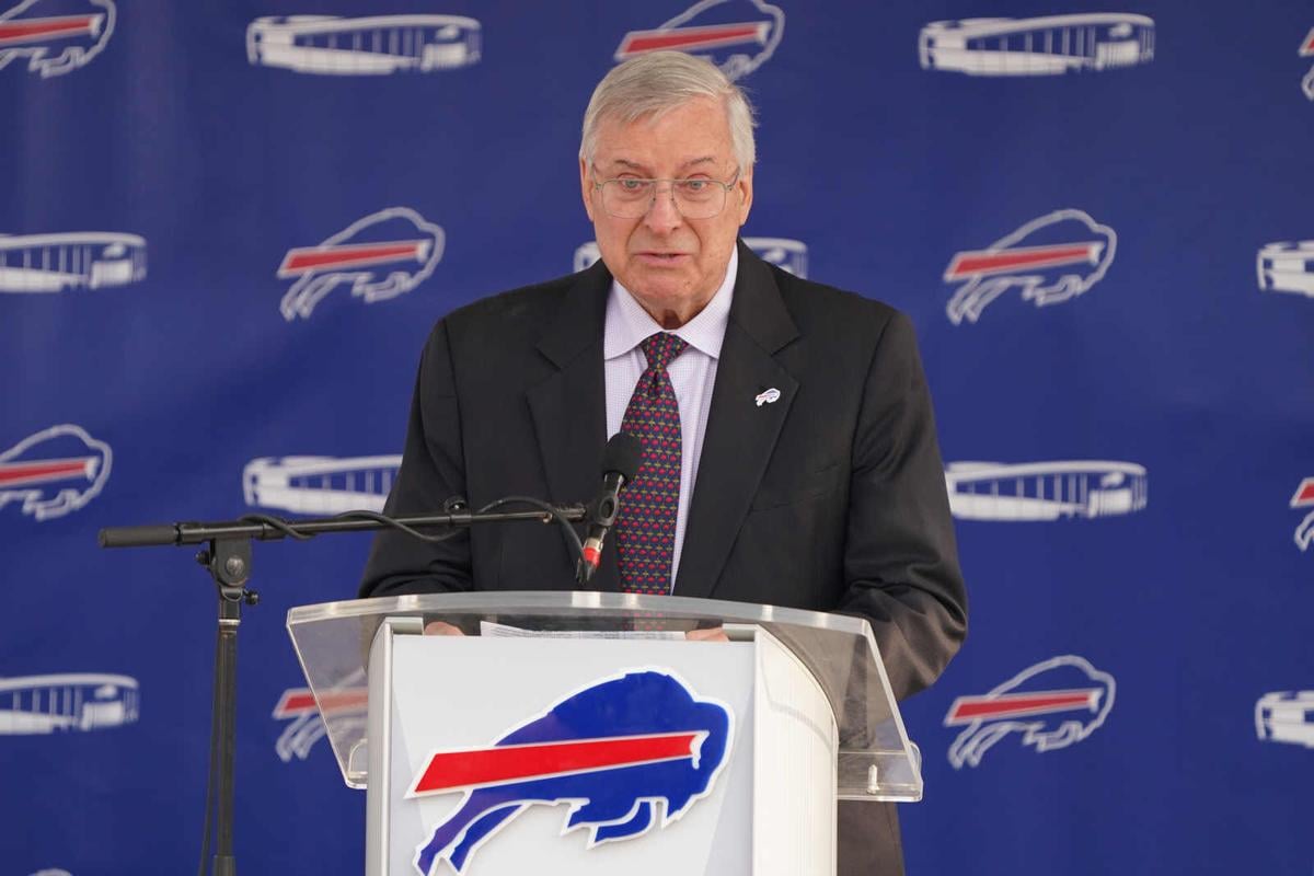 Terry Pegula is rarity among NFL owners as team president