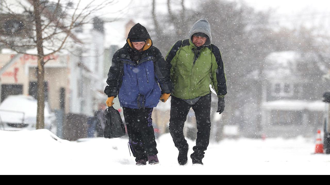 100 Plus Inches Of Snow So Far Put Buffalo 27 Inches Above Normal Local News Buffalonews Com