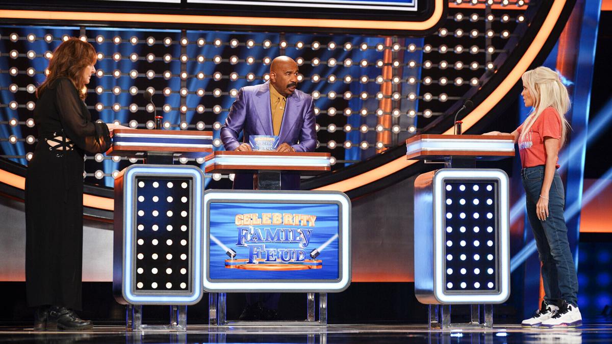 Kristin Chenoweth's bleeped 'Celebrity Family Feud' answer stuns Steve  Harvey