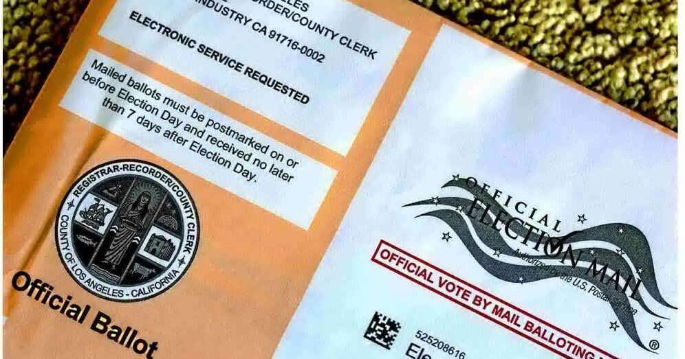 White House ramps up voter roll fight with California