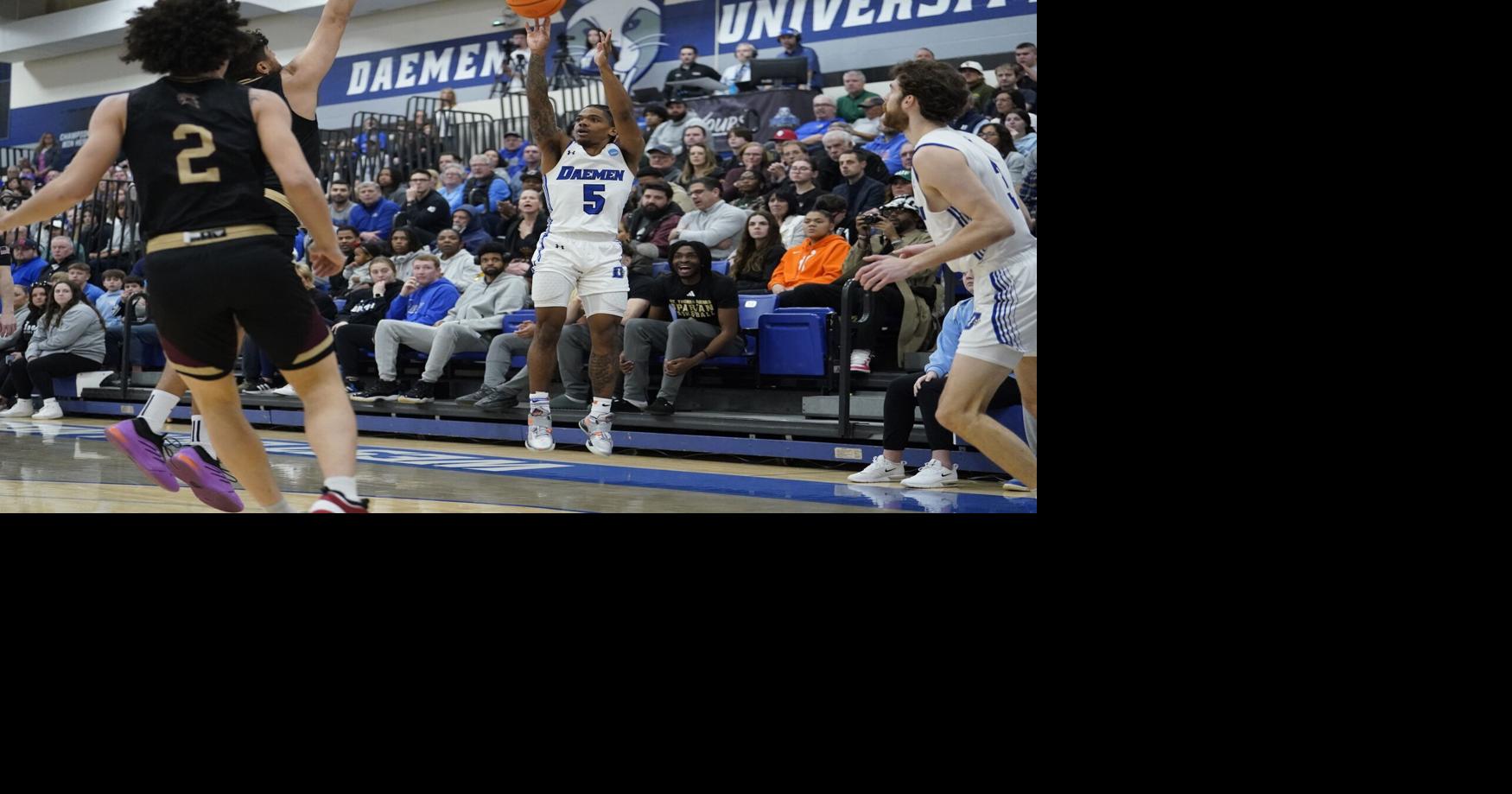 Wildcats' Championship Hopes Dashed by St. Thomas Aquinas