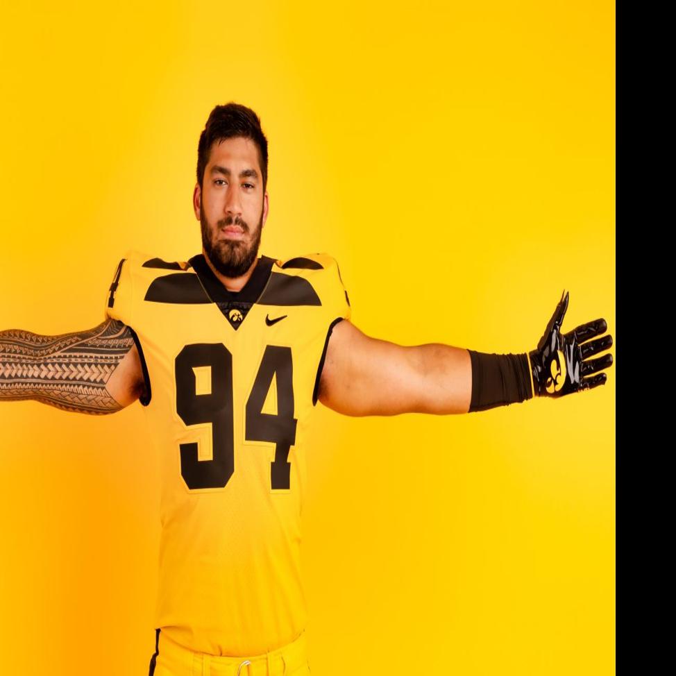 Hand To Hand Combat Helps Bills Draft Pick A J Epenesa Keep Pressure On Offense Buffalo Bills News Nfl Buffalonews Com