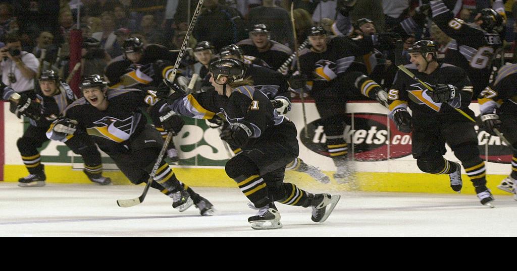 Darius Kasparaitis  Pittsburgh penguins hockey, Hockey teams, Penguins  hockey