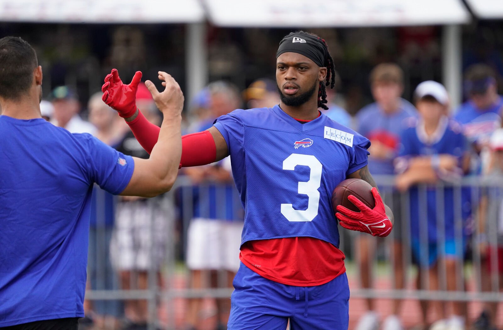 Buffalo Bills Safety Damar Hamlin Returns To Field In Pads