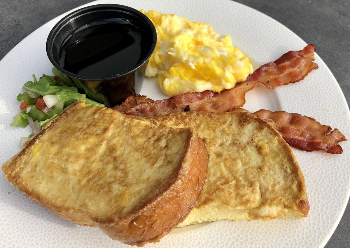 Deuce Deuce 500 Pearl WXYZ Bar