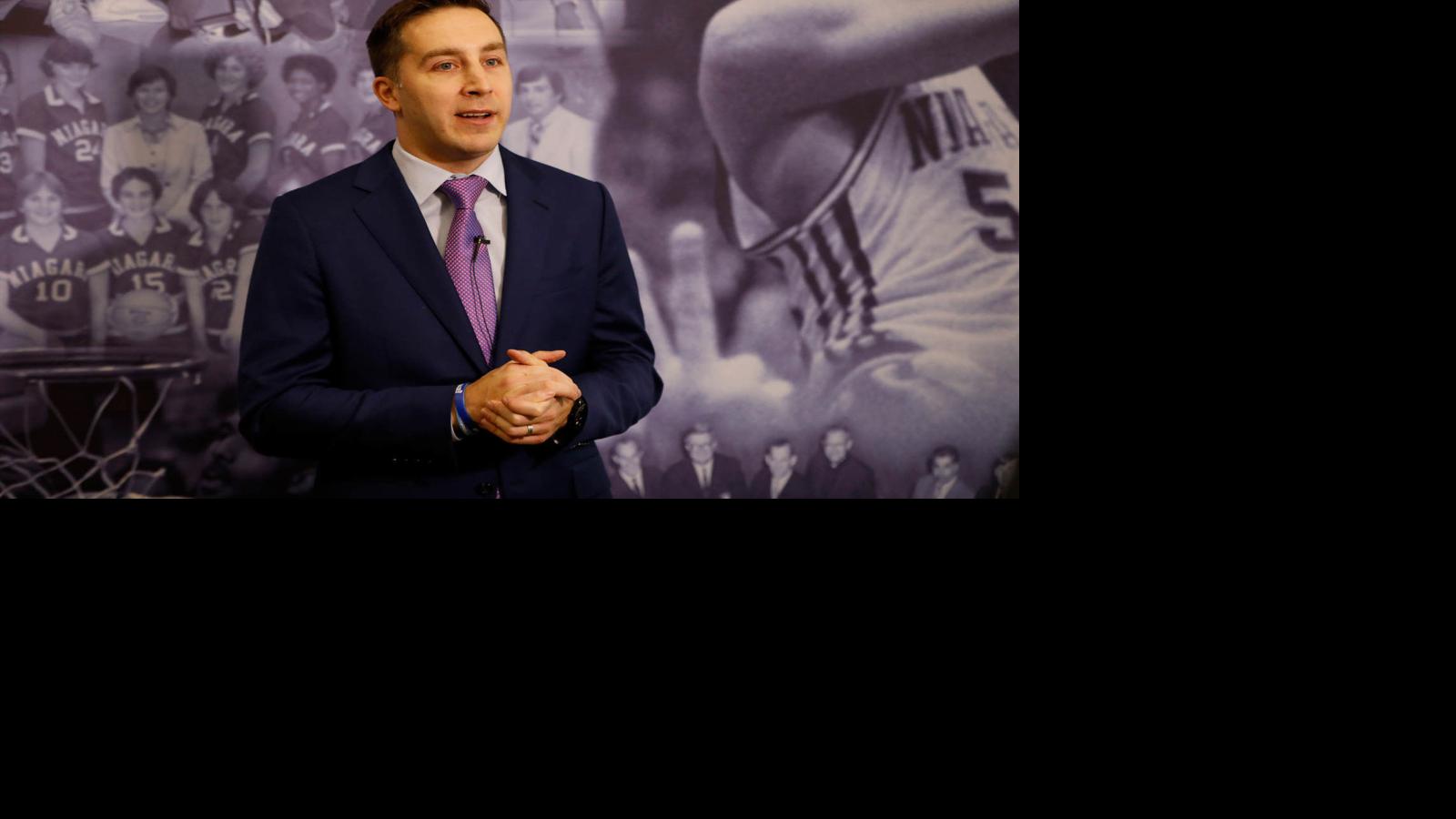 Niagara Basketball Alumni Want Stronger Ties With Greg Paulus Purple Eagles College Buffalonews Com