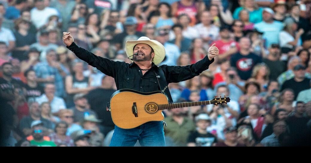 Garth Brooks to Hold Concert at Select Drive-In Theatres Across Canada