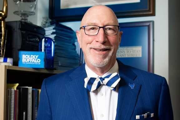 UB surgeon endows new lecture series focused on the business of surgery