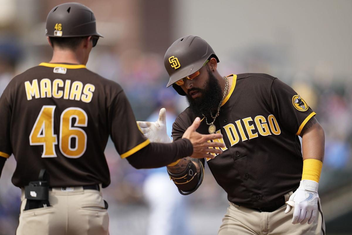 Padres' Melvin ponders 6-man rotation, opening day starter
