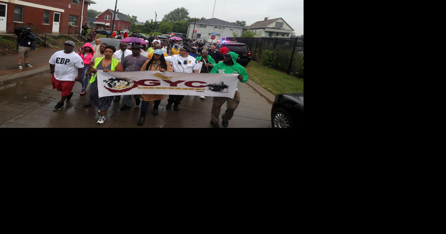 As violence surges and 3-year-old lies wounded, police and community ...