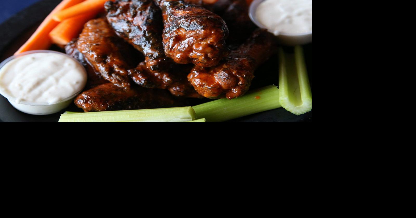 Where should Alton Brown go for wings in Buffalo?