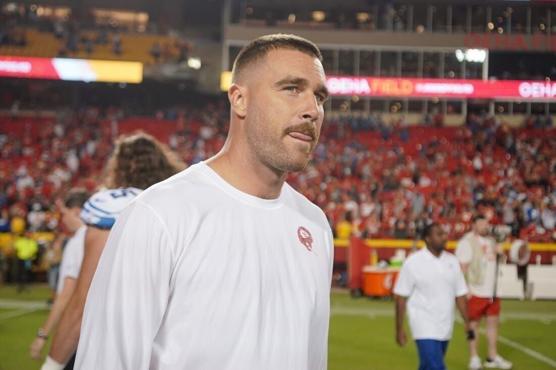 Chiefs' All-Pro TE Kelce injures knee ahead of opener vs. Lions