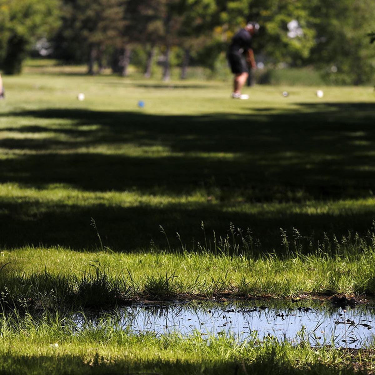 This Spring Soggy Golf Is Par For The Municipal Course In Wny Golf Buffalonews Com