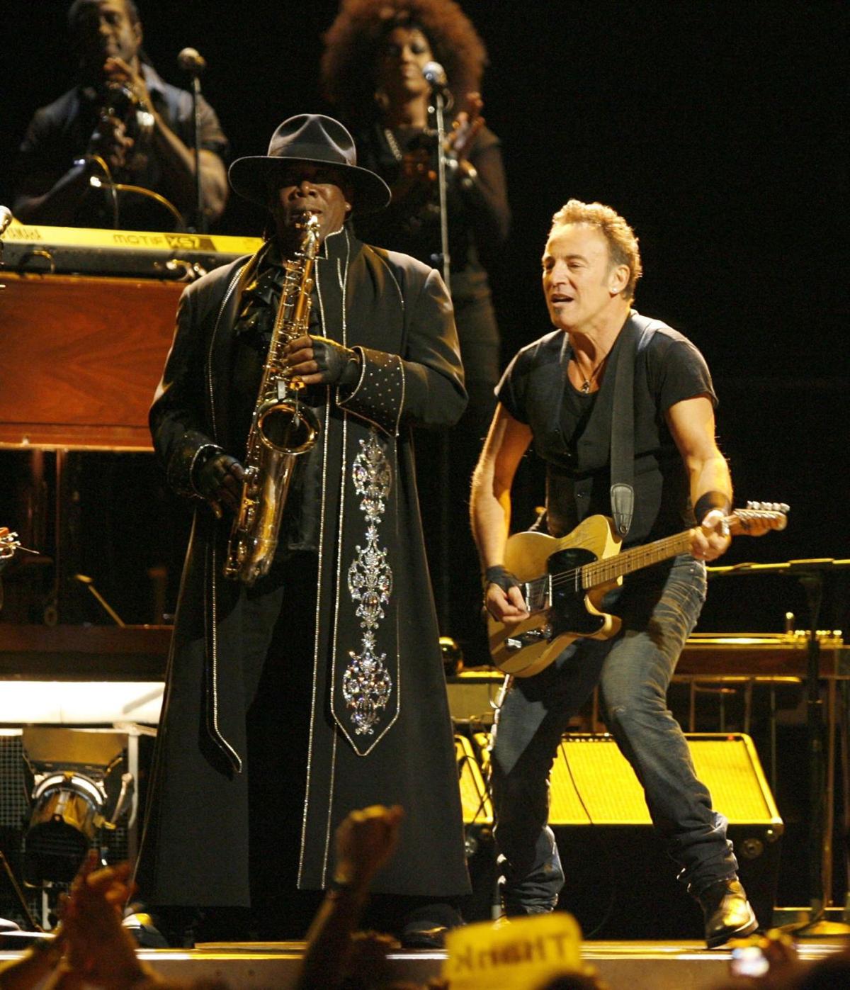 Bruce Springsteen shows here over the years Multimedia