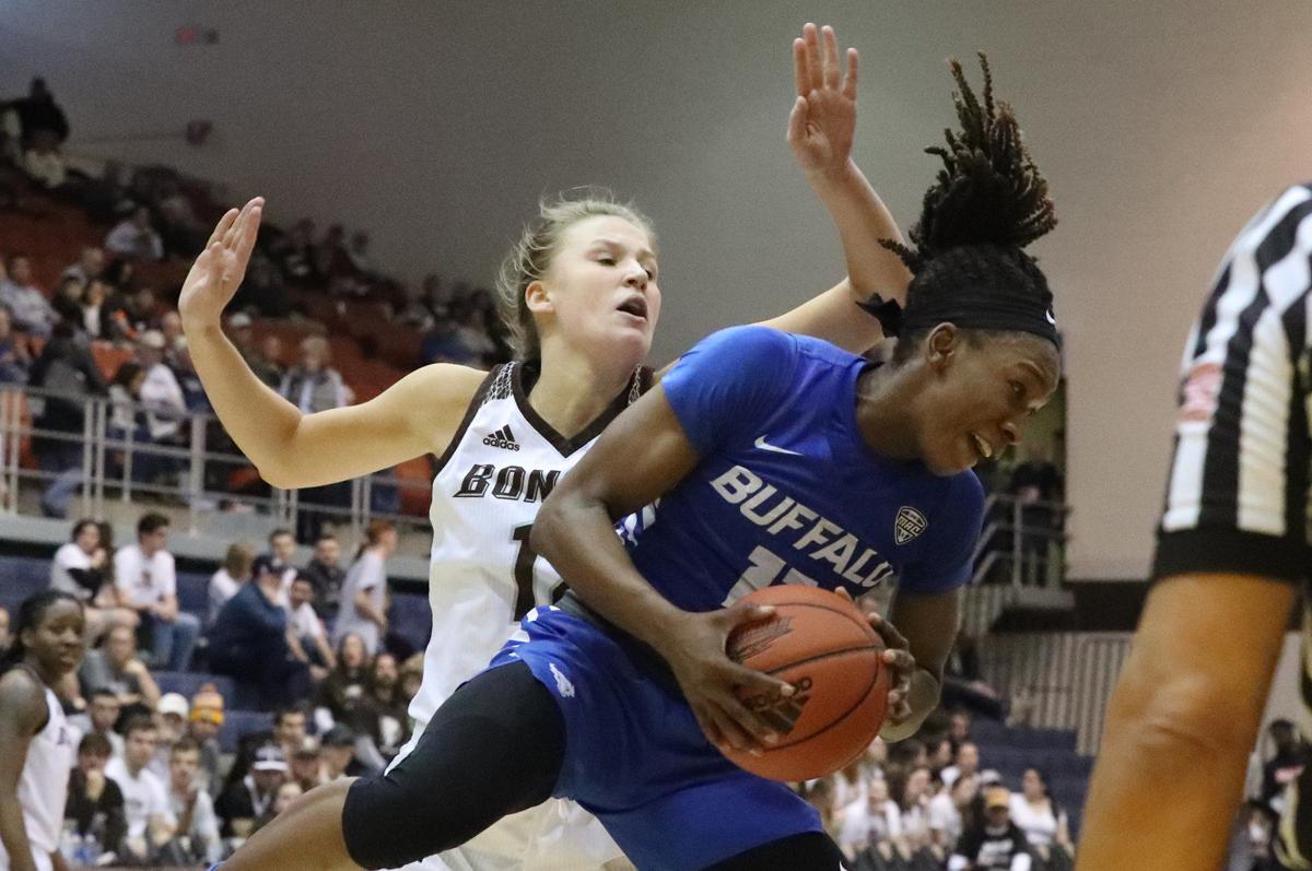 Ub Women Grind Out Defensive Win To Improve To 7 2 College
